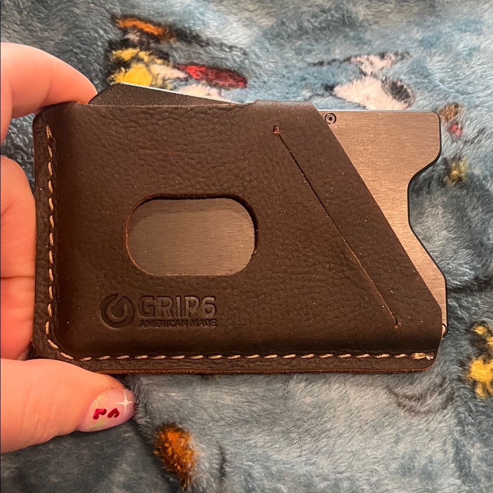 B59 GRIP6 Brown Leather Wallet Case w/ Sleek Metal Wallet